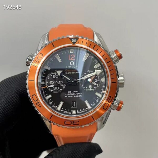 Omega 
SeaMaster Chronograph 35.5mm