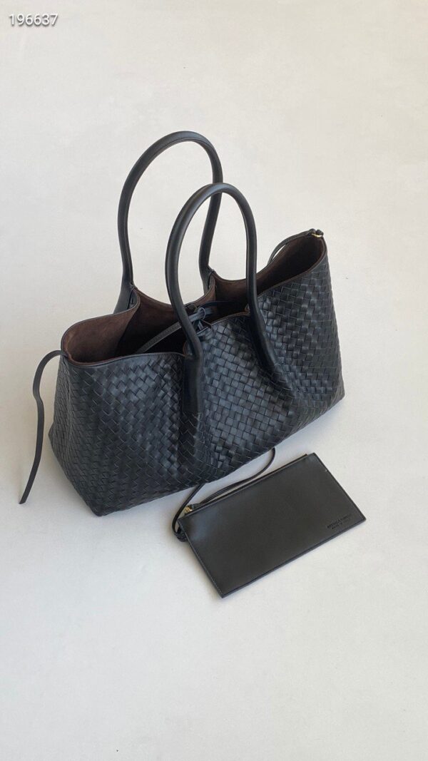 BV Bottega Veneta
